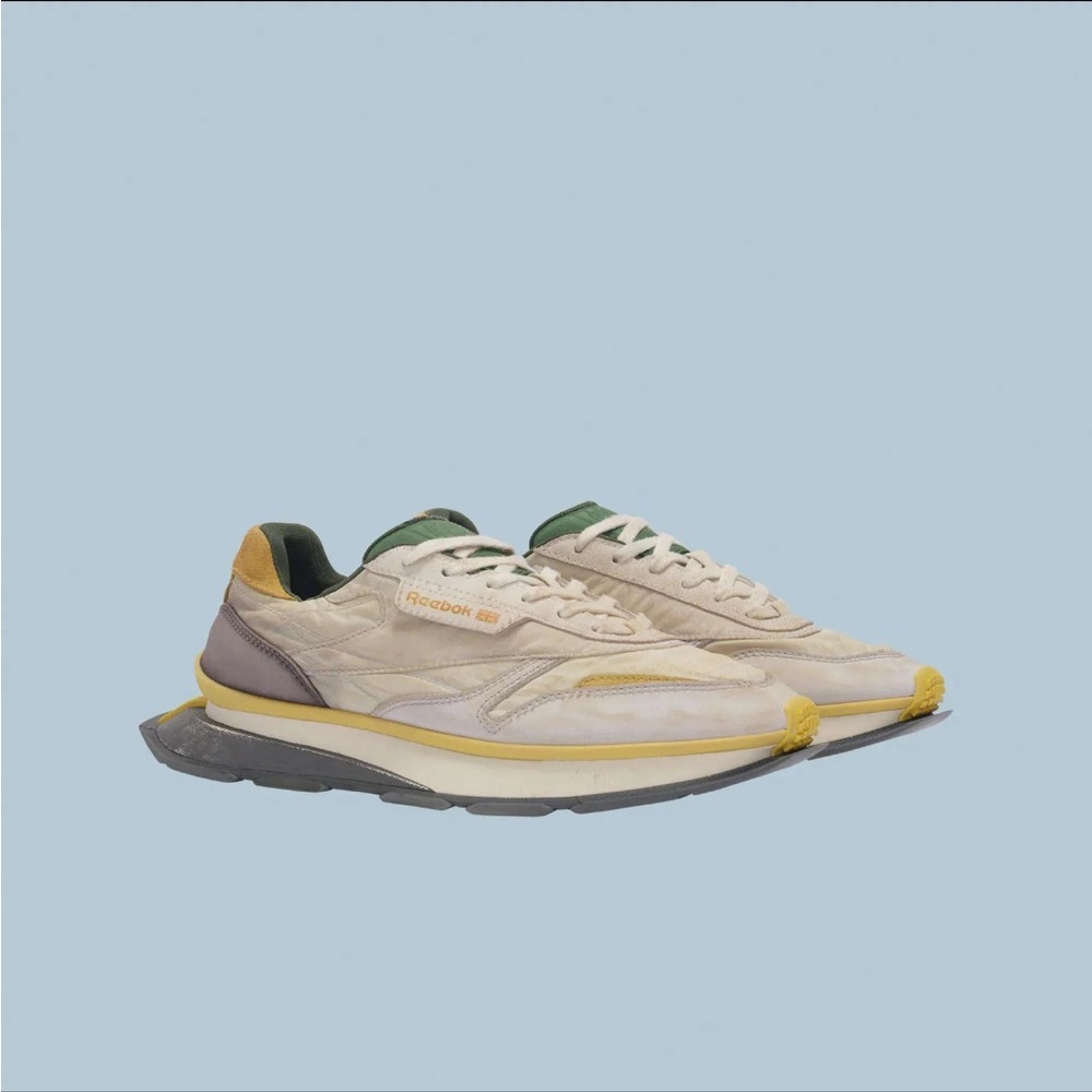 Reebok Classic Leather LTD shoes. Beige,  Gray, Yellow. Unisex. Women 8, Men 6.5 - Picture 2 of 6
